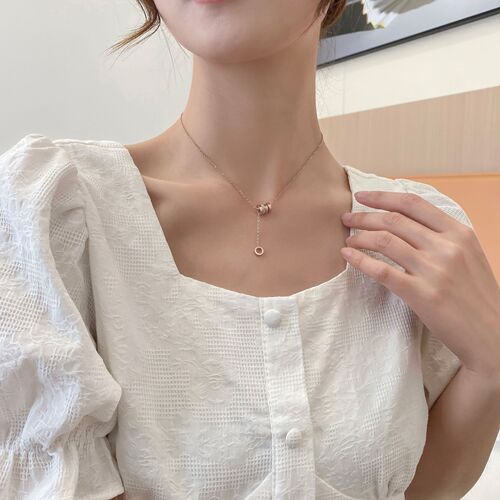 Titanium steel necklace for women, lightweight luxury petite waist, niche collarbone chain, trendy fashion new necklace, factory wholesale
