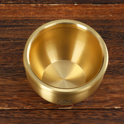Manufacturer wholesale copper cylinder ornaments office creative ashtray gifts solid cornucopia gifts crafts