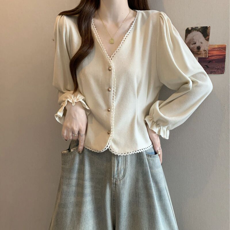 French Collar Lace Single-Breasted Long-Sleeved Shirt Women's Large Size New Small Chic Short Top Autumn