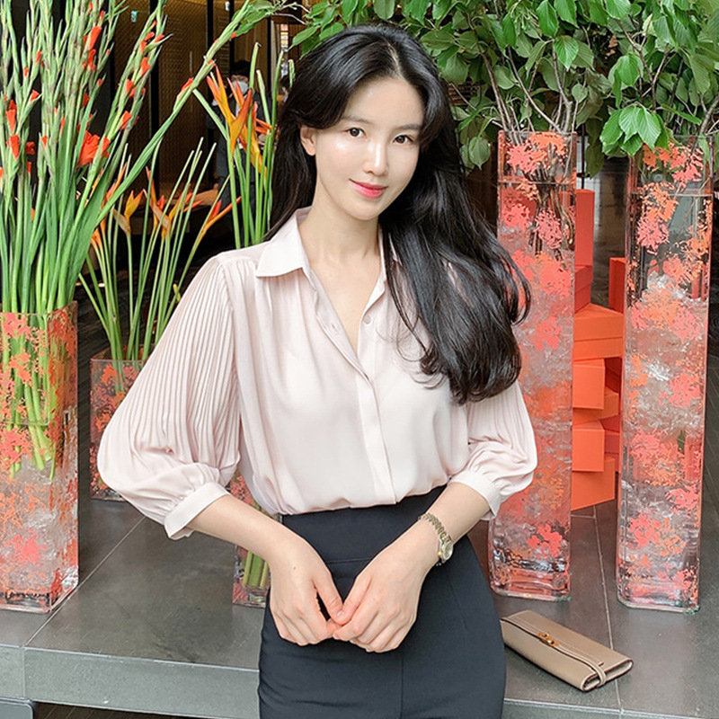 Elegant professional fashionable shirt