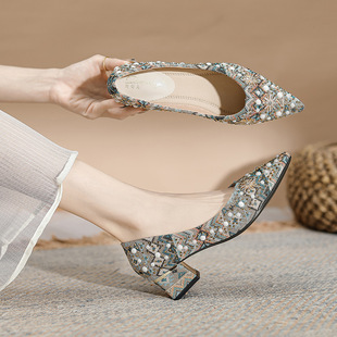 ���^��ЬŮ2024�¿��ﶬ�����L�荴�aŮЬ�߼����и��\�ڸ߸�Ь