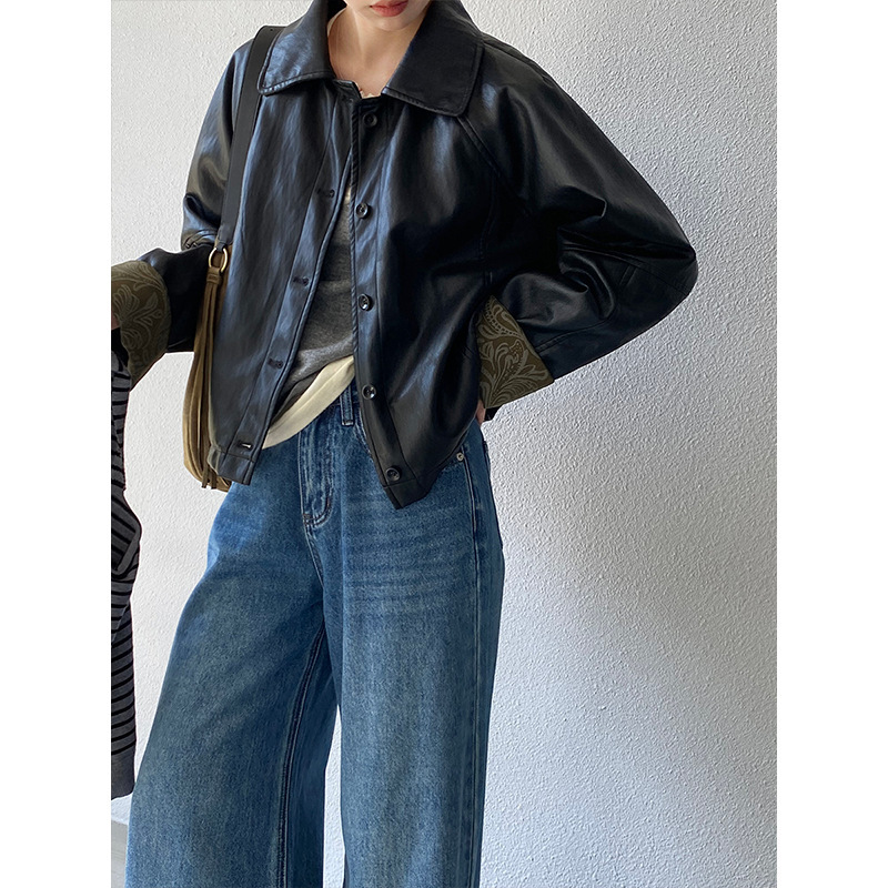 Jiangzuo Retro Lapel Patchwork Black Workwear Leather Jacket for Women Early Autumn Sweet Cool Style Loose Jacket 1667 Jiangzuo Retro Lapel Patchwork Black Workwear Leather Jacket for Women Early Autumn Sweet Cool Style Loose Jacket 1667