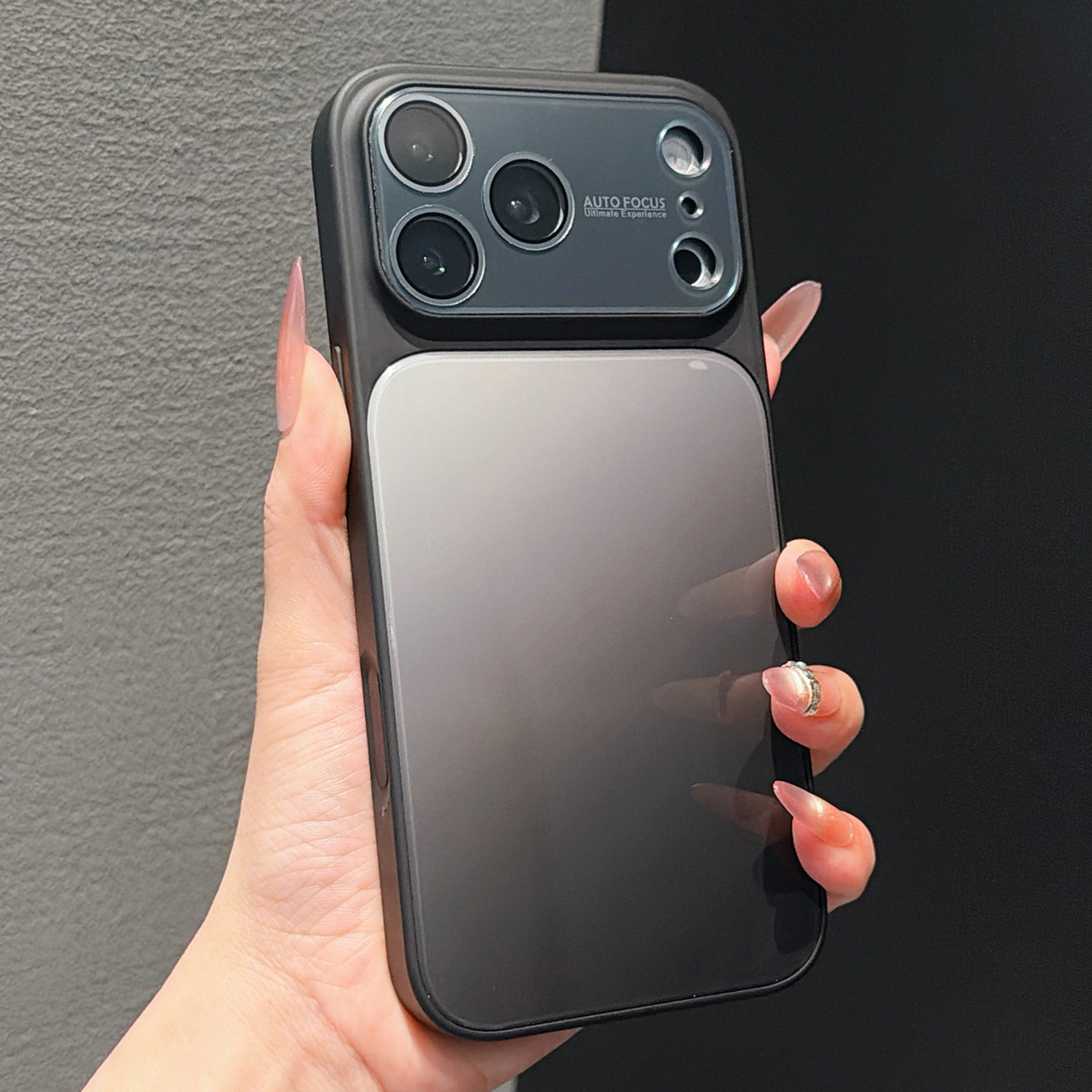 Hielo de vidrio gradiente para iPhone17Promax ventana de alto rendimiento para teléfonos móviles Apple 15 cubierta anti-caída
