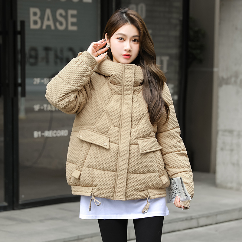 厚い綿入りジャケット女性のための 2025 オフシーズン新韓国ファッションショート綿入りジャケット女性のためのルーズカジュアル暖かいジャケットトレンディな|undefined