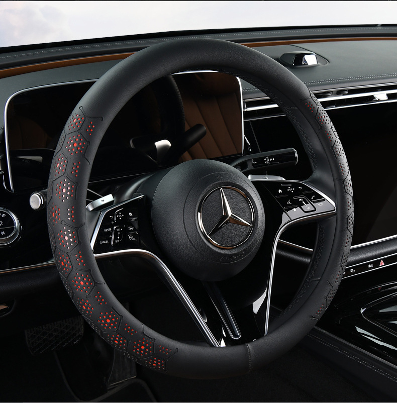 25 Years New All-Season Universal Ball Full Leather Stain-Resistant, Cool, Breathable, Sweat-Absorbent and Non-Slip Car Steering Wheel Cover