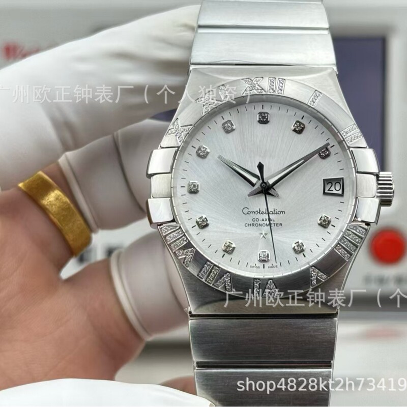 Oujia's fifth-generation Starlight series of fully automatic mechanical men's steel band watches, direct from the factory, for AliExpress cross-border sales Oujia's fifth-generation Starlight series of fully automatic mechanical men's steel band watches, direct from the factory, for AliExpress cross-border sales