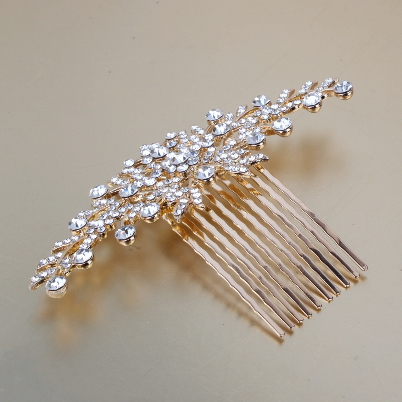 18g Weight Hair Combs Hair Accessories Type Rhinestones Inlay Material 1 Piece Quantity Wedding Occasion Alloy Material Flower Pattern Spring&Summer Season Women's Gender Inlay Design Classic Style Style Classic Style Women's Flower Alloy Inlay Rhinestones Hair Combs 4