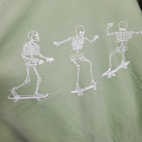 Autumn Winter Women Wear Long Sleeve Solid Color Skull Skateboard Printing Loose Casual Long Sleeves