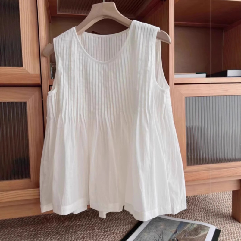 White Linen Sleeveless Shirt Vest for Women Summer Forest Style Niche Design Pleated Round Neck Cotton and Linen Vest Top