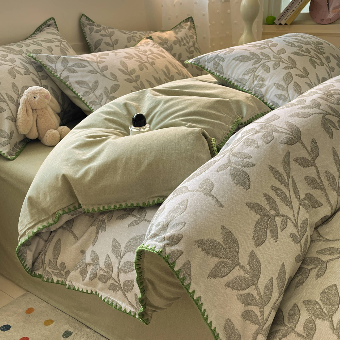 Cama de algodón molido de cuatro piezas de algodón 2025, nueva colcha de cama de cuatro estaciones, colcha de cama universal, kit de colcha de cama