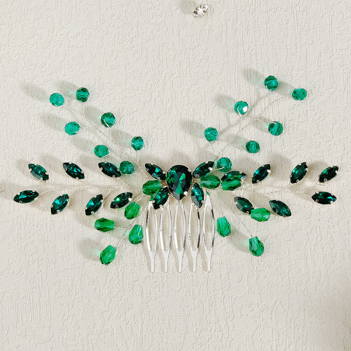 Peine de inserción de diamantes de imitación de aleación retro transfronteriza hoja hecha a mano tocado de cristal verde estilo antiguo Hanfu joyería peine para el cabello nupcial
