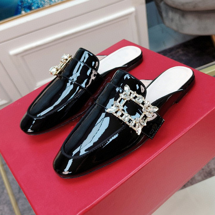 Fashionable elite women's slippers with rhinestones flat