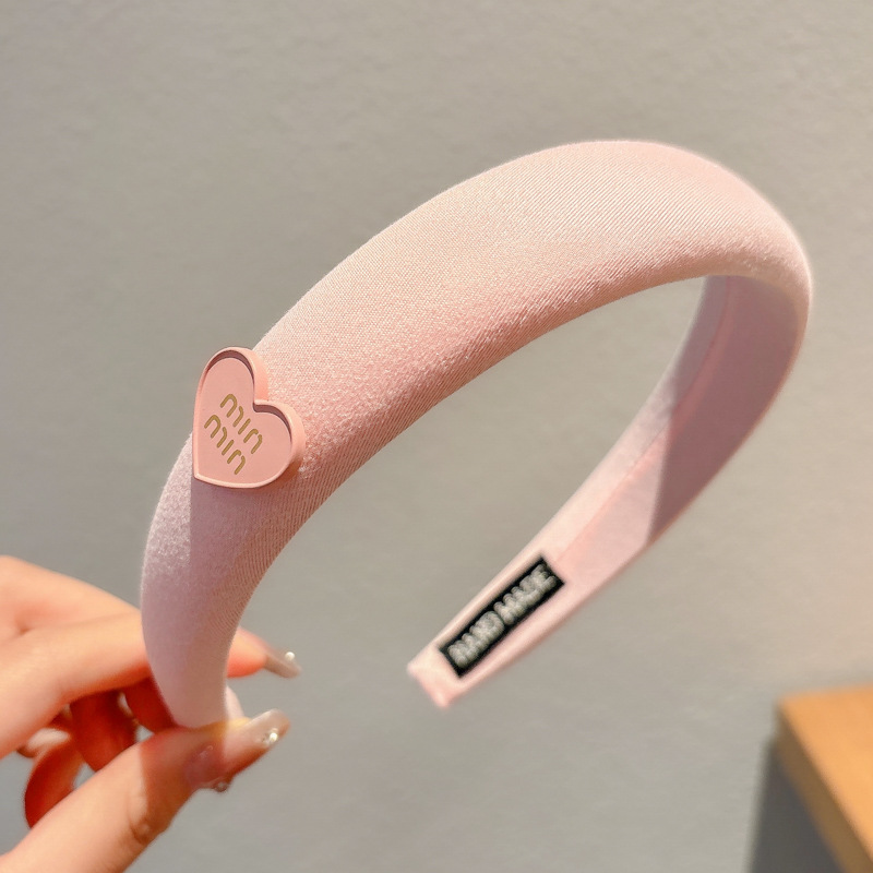Hermosa y dulce banda de cabello rosa para mujeres, banda de cabello de alta presión craneal, banda de cabello diaria, banda de cabello de niña, tocado de tarjeta de cabello de corazón