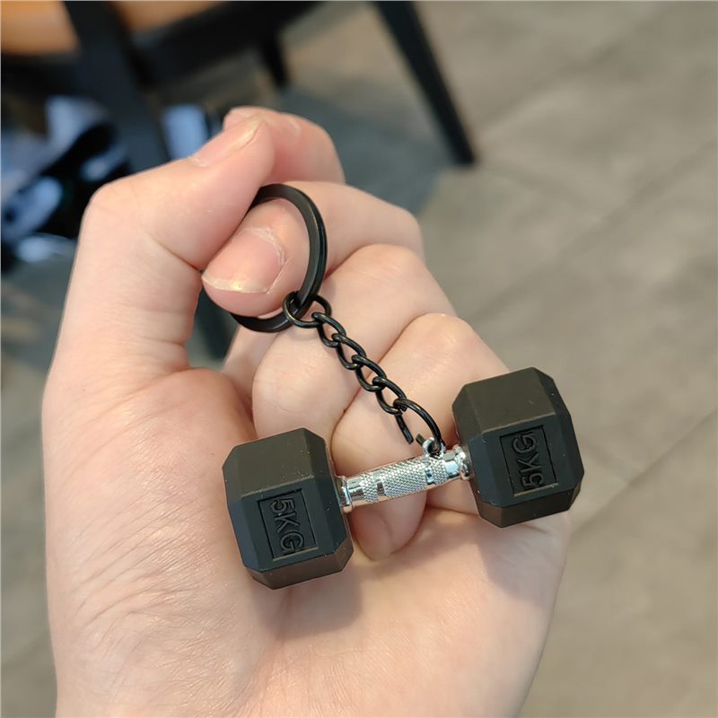 Llavero de fitness barra colgante deportivo creativo mancuerna mochila escolar periférica deportes taza de agua colgante regalo para hombres y mujeres