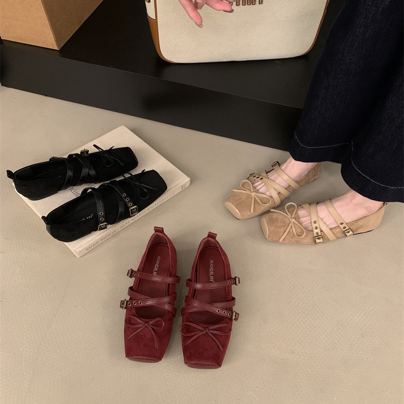 Inner Heightening Color Polished Retro Belt Buckle Ballet Shoes for Women with Pig Nose Mary Jane Shoes