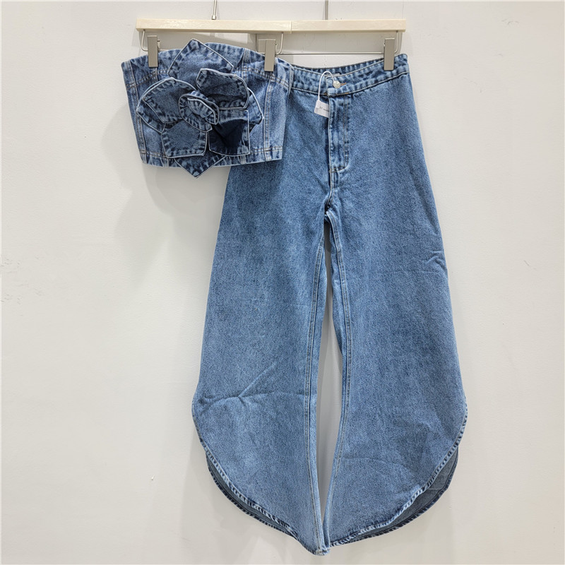 2026 primavera y verano nuevo diseño retro vaqueros estereoscópicos flor blusa de pecho + conjunto de pantalones vaqueros