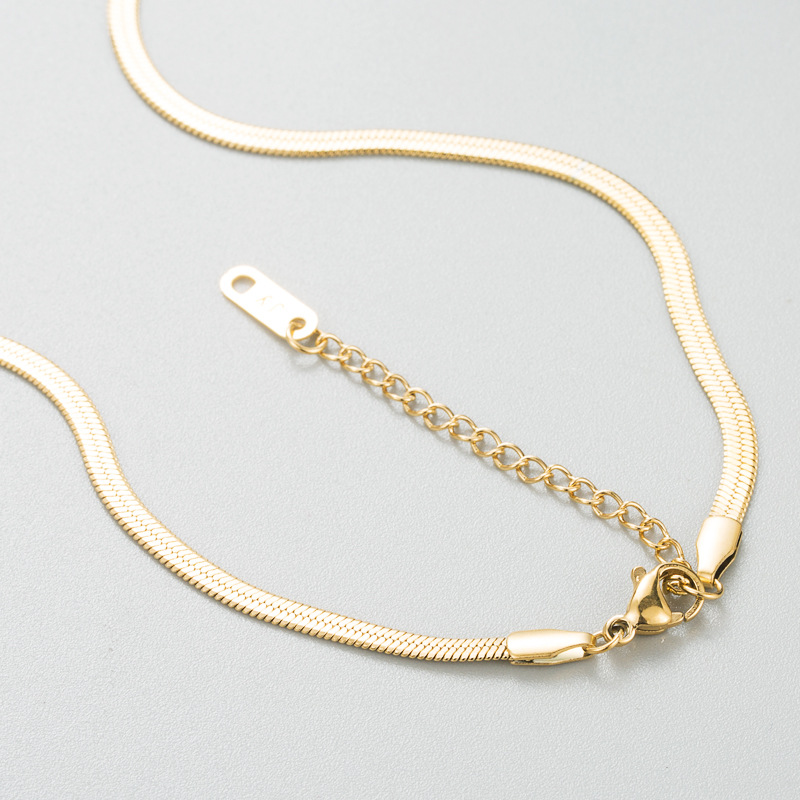 Fashion Emerald Pendant Clavicle Chain Female Titanium Steel Necklace