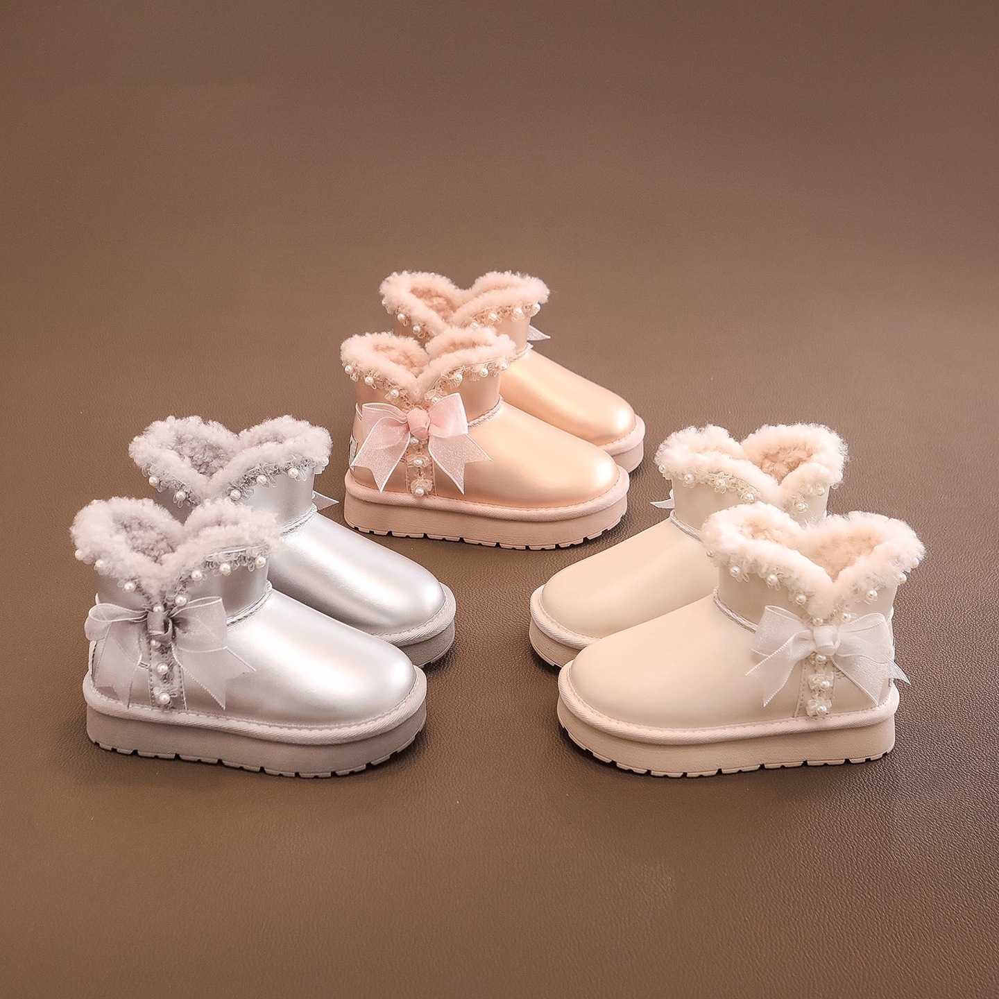 Botas de nieve para niñas 2026 invierno nuevo arco para niñas botas cortas princesa para niños botas de algodón gruesas image 3