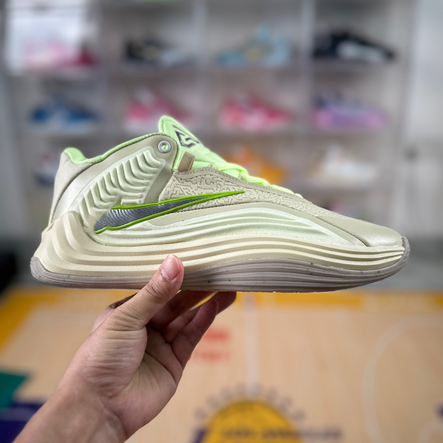 Zapatillas de Baloncesto para Entrenamiento Freak 7 de Cuero y Caucho Transpirables Antitorsión