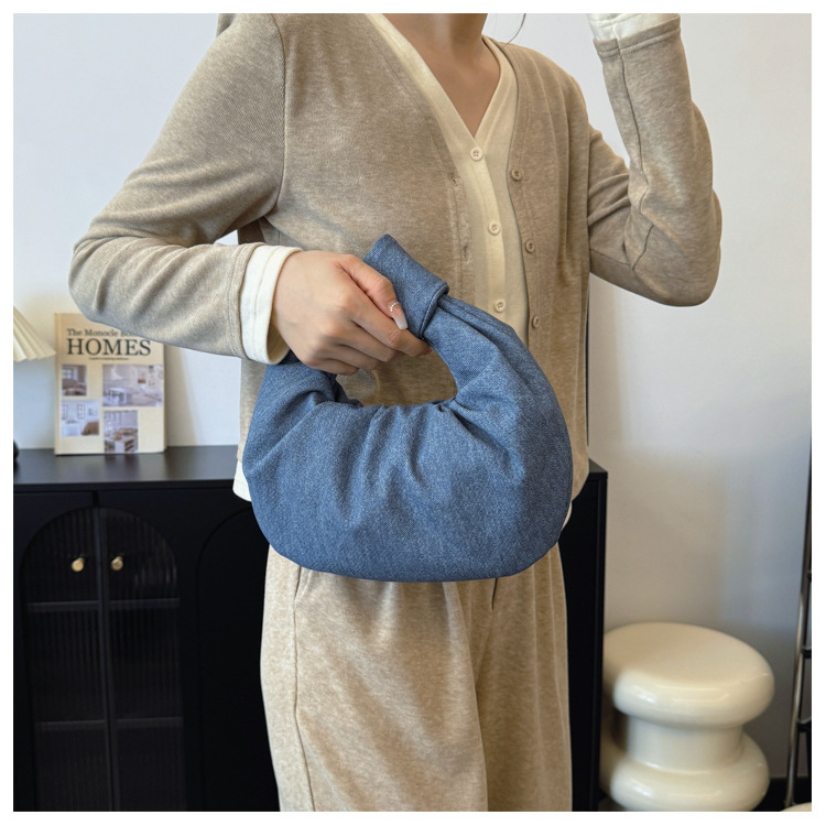 Small Size This Year's Popular New Moon Bag Early Autumn New Women's Bag Simple Retro Denim Casual Versatile Handbag Fashion