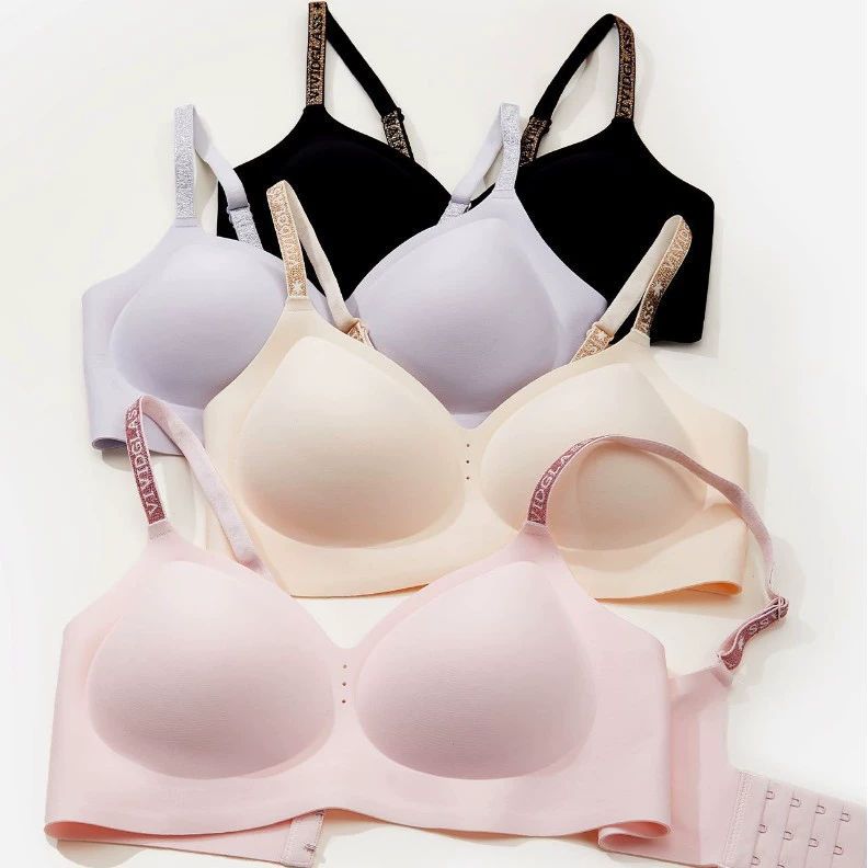 衣十三 Mountain tea, oil, thin underwear with letters, pulls up breathable straps, no trace