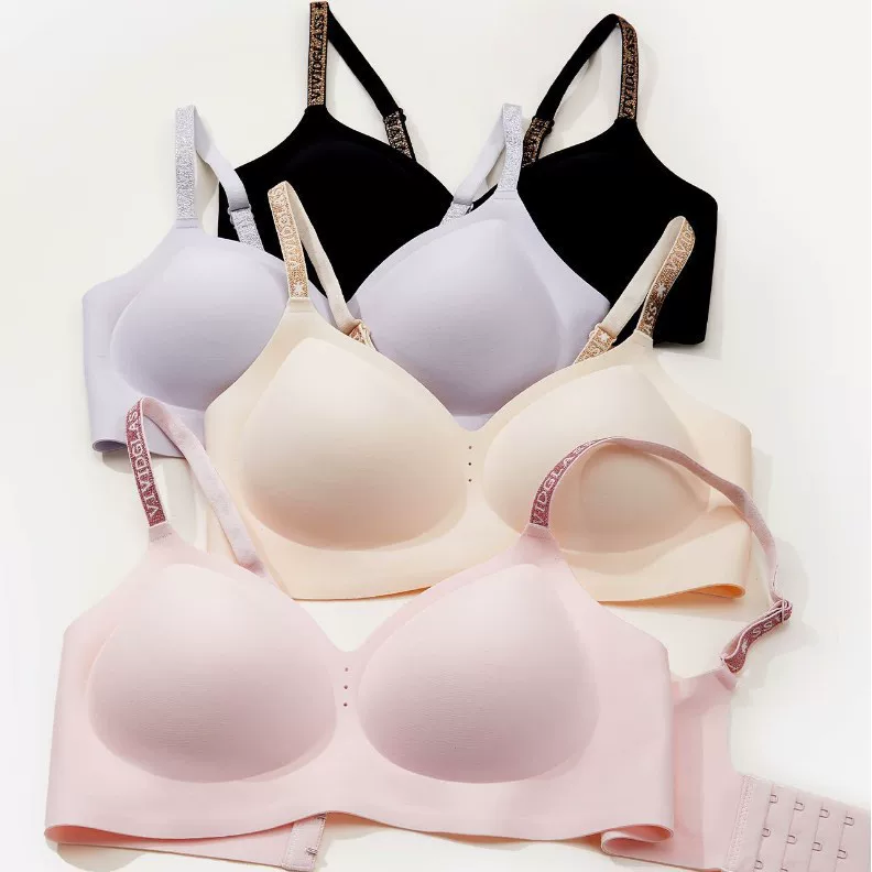 衣十三 Mountain tea, oil, thin underwear with letters, pulls up breathable straps, no trace