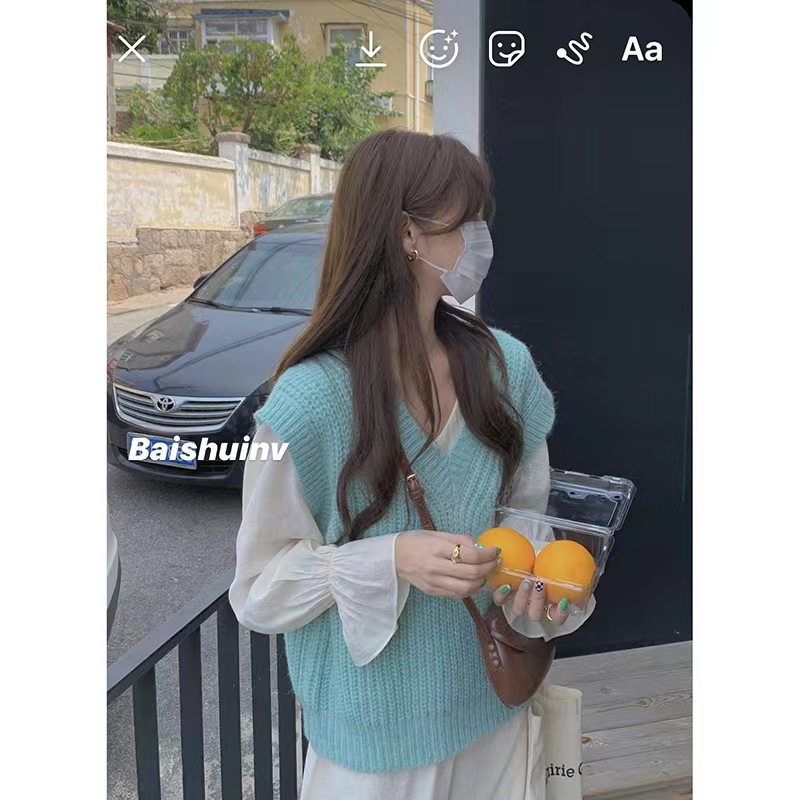 Chaleco de punto blanco apilado ropa de mujer primavera y otoño 2024 nuevo diseño suelto popular sentido cuello en V suéter chaleco superior image 10