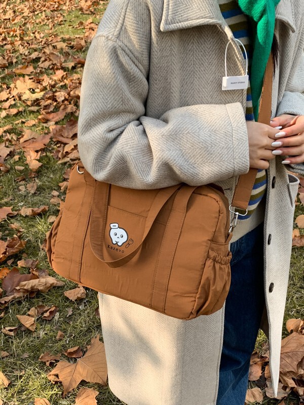 Atmospheric College Style Cute Cartoon Niche Design Portable Shoulder Bag Simple and Versatile Lightweight Daily Crossbody Bag Atmospheric College Style Cute Cartoon Niche Design Portable Shoulder Bag Simple and Versatile Lightweight Daily Crossbody Bag