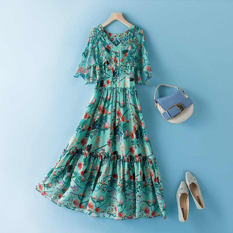 夏季新款花色短袖真丝气质连衣裙女桑蚕丝中长款度假沙旅游滩裙子