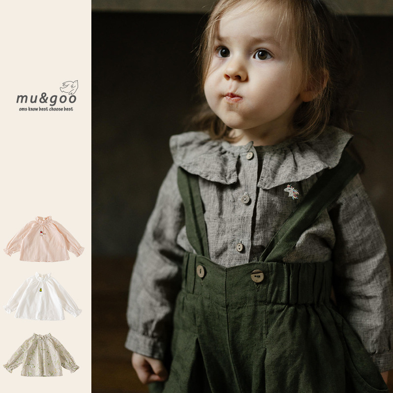 Camisa de cuello de volantes bordados de manga larga para niños 2024 Primavera/Verano suave piel de lino de color sólido para niños y niñas