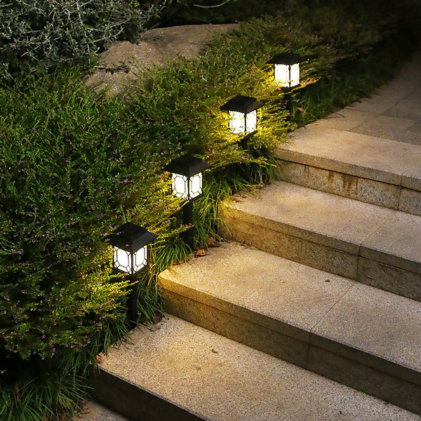 Travel waterproof garden lights solar-powered