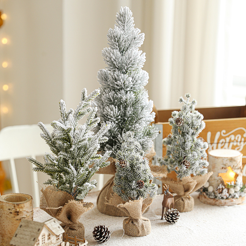 Nuevo mini árbol de Navidad de escritorio flocado árbol de nieve de Navidad envuelto escena decoración al por mayor