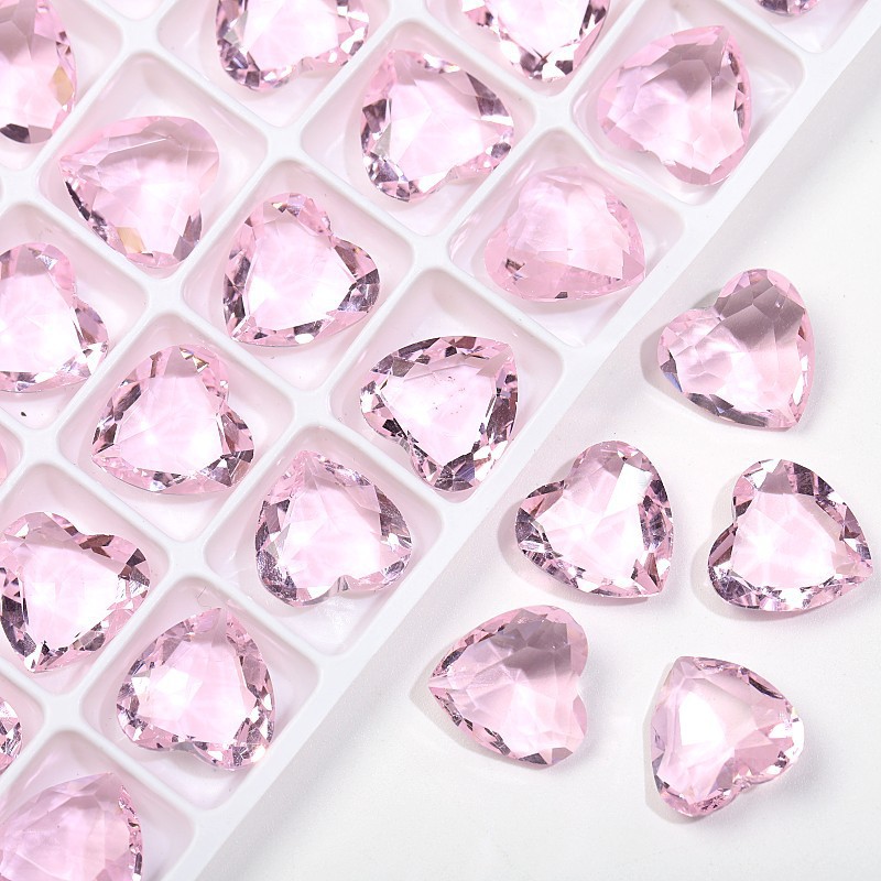 3g Weight Nail Decoration Accessories Nail Supplies Glass Material Heart Shape Pattern Heart Shape Glass Nail Decoration Accessories 11