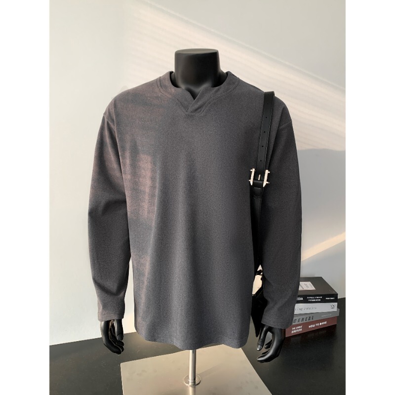 Premium German velvet V-neck long-sleeve t-shirt for men, 2026 autumn and winter new style, American trendy brand inner layer top Premium German velvet V-neck long-sleeve t-shirt for men, 2026 autumn and winter new style, American trendy brand inner layer top