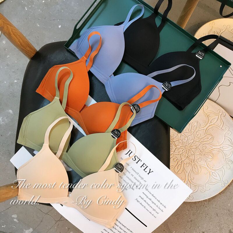Japanese style solid color simple student seamless underwear women's thin triangle cup small chest gathered wireless girl bra Japanese style solid color simple student seamless underwear women's thin triangle cup small chest gathered wireless girl bra