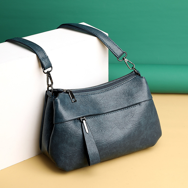 2026 New Model Middle-Aged Women's Bag Korean Style Fashion Shoulder Crossbody Bag Simple Trendy Mom Bag Stylish Versatile Bag 2026 New Model Middle-Aged Women's Bag Korean Style Fashion Shoulder Crossbody Bag Simple Trendy Mom Bag Stylish Versatile Bag