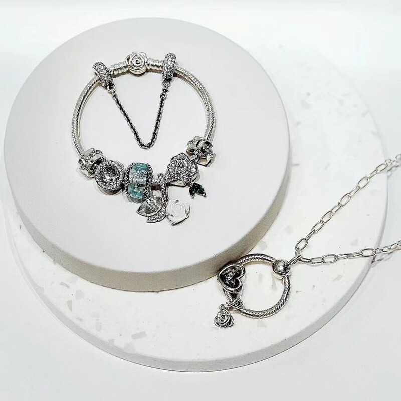 High Version of Factory Wholesale Panjia Duola Beaded DIY Bracelet Female Suit S925 Sterling Silver Bracelet