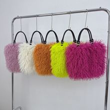 �r�и߼���ëë��Ů2025�¿��ﶬ������������ë�q�μ����ذ���