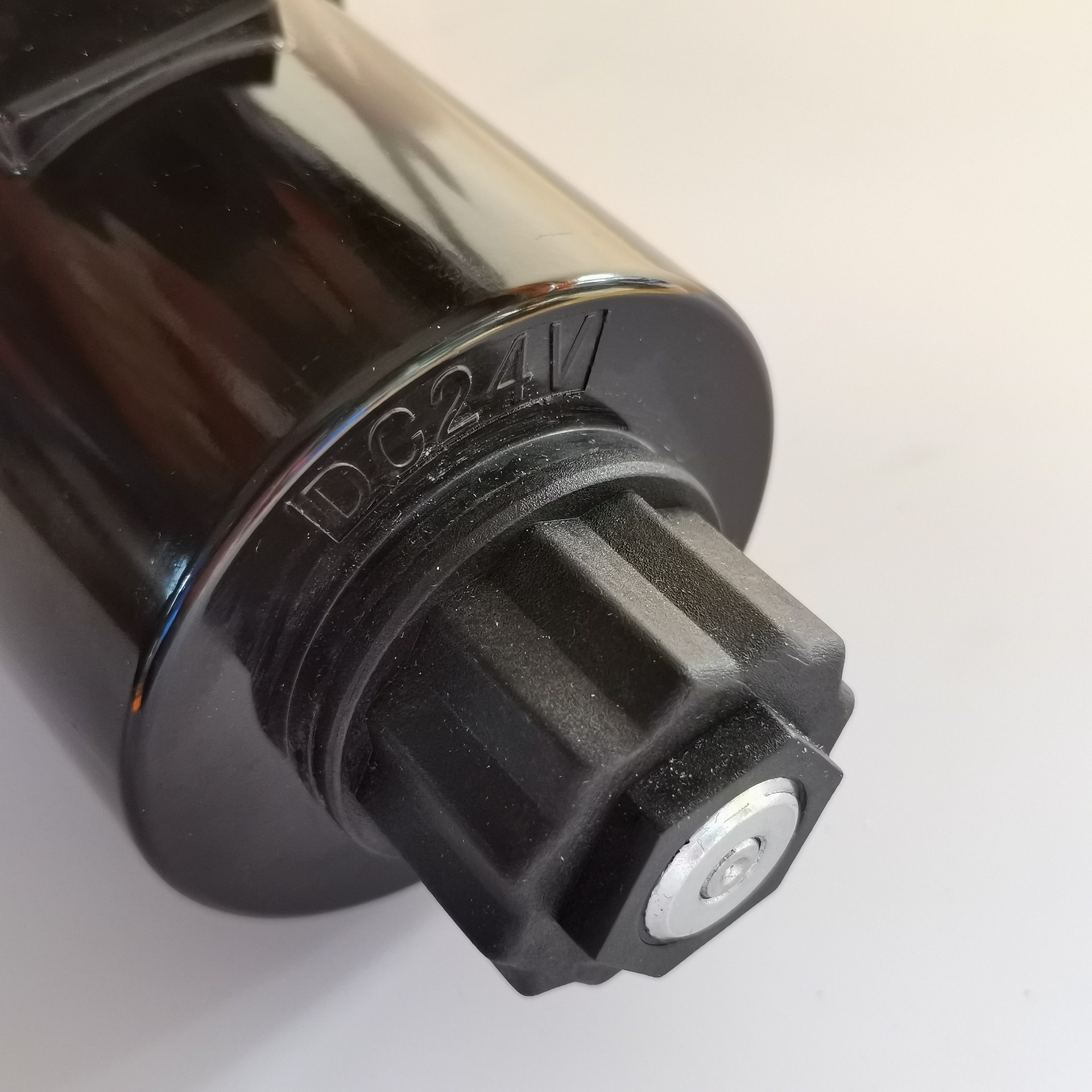 ̨������YUKWIN���ߺв�����DSG-03-3C4-D24-50��ŷ���ѹ���ͷ�