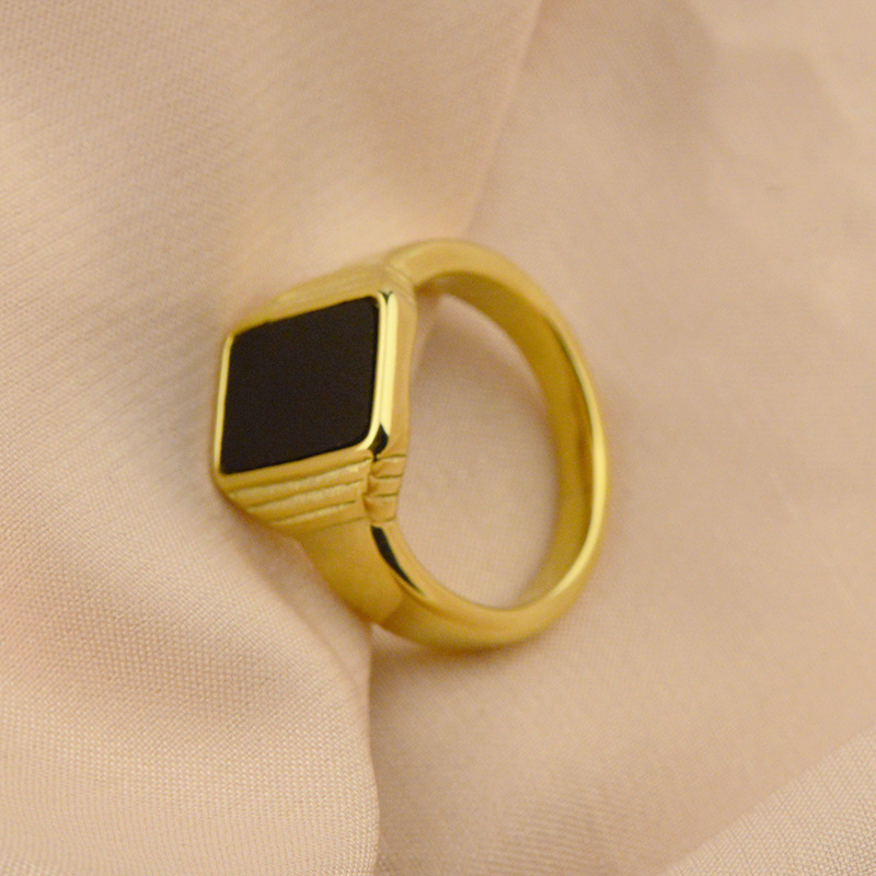 10g Weight PVD Coated Gold Plating Process 18K Gold Plated Plating Material PVD Coated Real Gold Plated 18K Gold Square Stainless Steel Exaggerated Waterproof Non Tarnish Rings