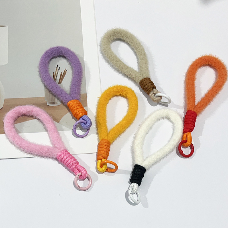 New Creative Colorful Plush Mobile Phone Short Lanyard Fashionable Wrist Single Buckle Keychain Anti-Fall Rope Wholesale Personality