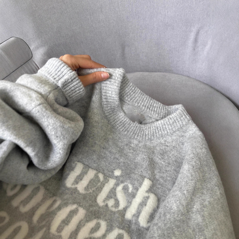 American-Style Lazy Style Lettered Knitted Top, Soft Gray Jacquard Outerwear, Autumn and Winter Retro Loose Round-Neck Sweater for Women