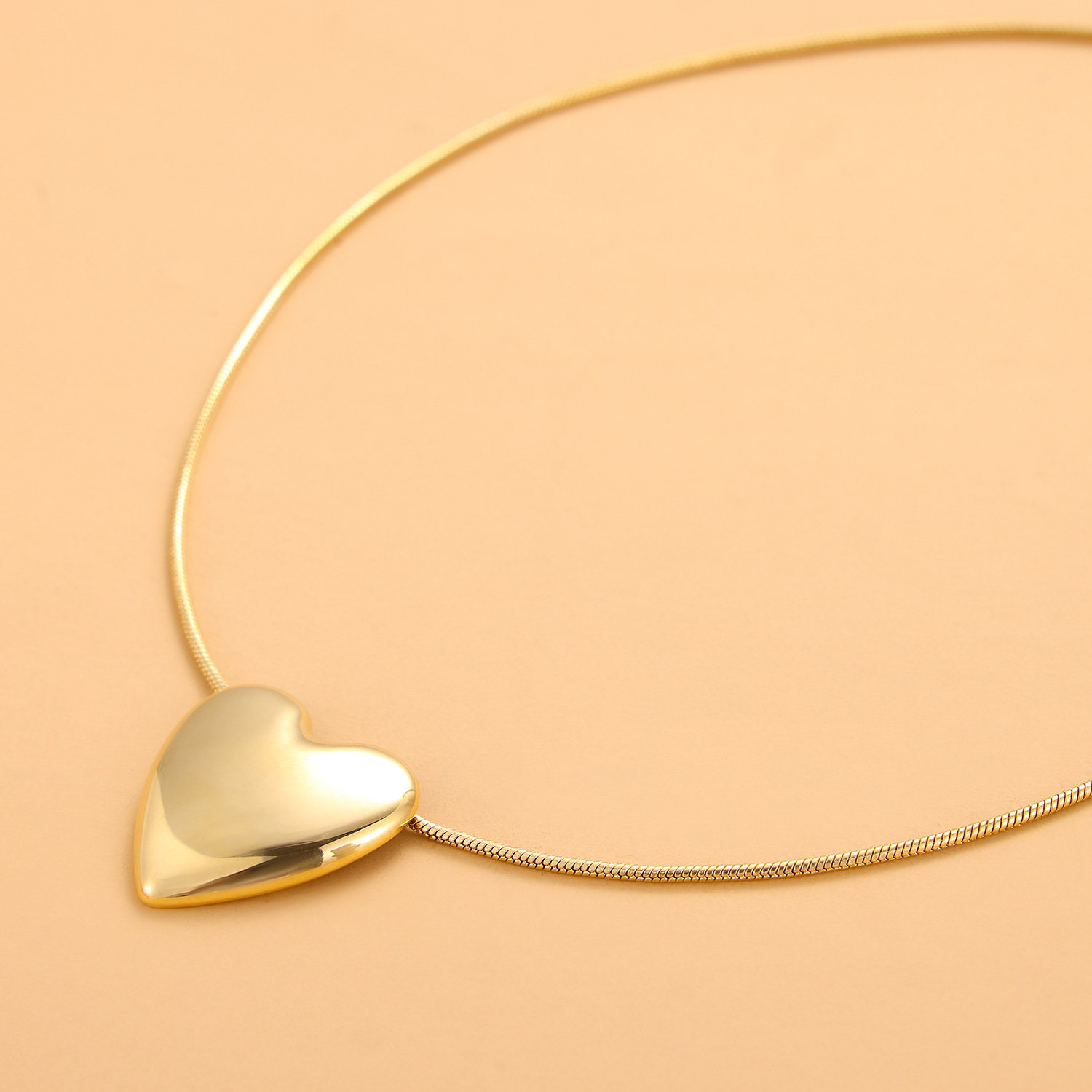 12g Weight Titanium Steel Pendant Material Pendant Necklace Classification Titanium Steel Chain Material cable chain Chain Type 1 Piece Quantity Holiday, Daily Occasion Titanium Steel Material Heart Shape Pattern All Seasons Season Women's Gender Simple Style Style Wholesale Jewelry Simple Style Heart Shape Titanium Steel Cable Chain Pendant Necklace 3