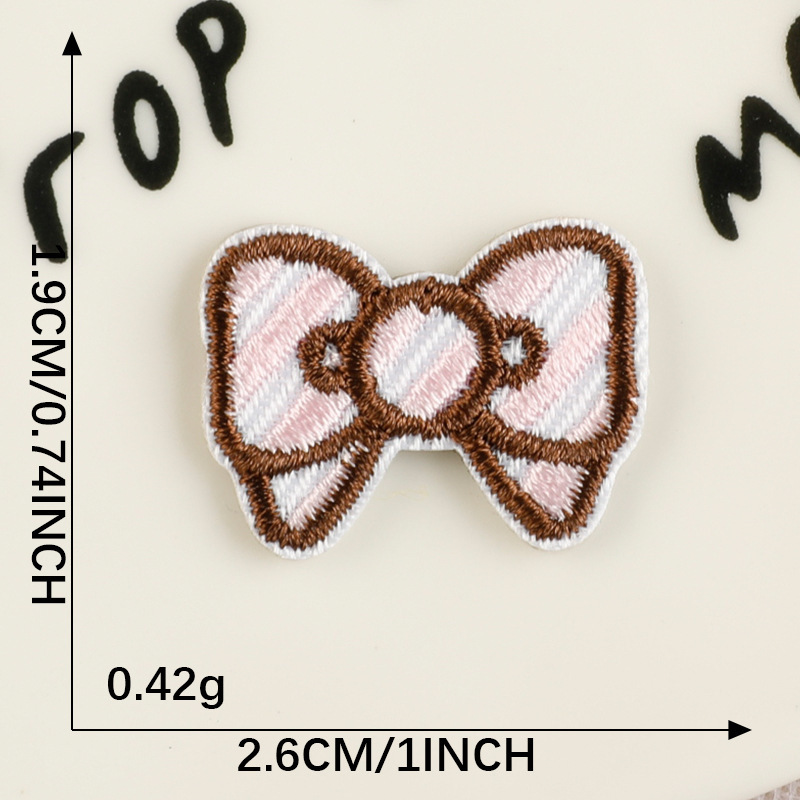刺繍ラベル漫画子猫刺繍ステッカーアニメ自己粘着外国貿易パッチ衣類アクセサリーアクセサリーパッチ布ステッカー|undefined