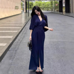 纯欲辣妹V领蓬蓬袖开叉连衣裙女夏季新款修身显瘦高级感包臀长裙