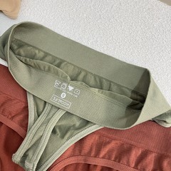 快適な糸使いのクロスボーダー三角パンツ、通気性抜群の人気商品、輸出向けシームレス下着、肌に優しい欧米風Tバックショーツ（女性用）