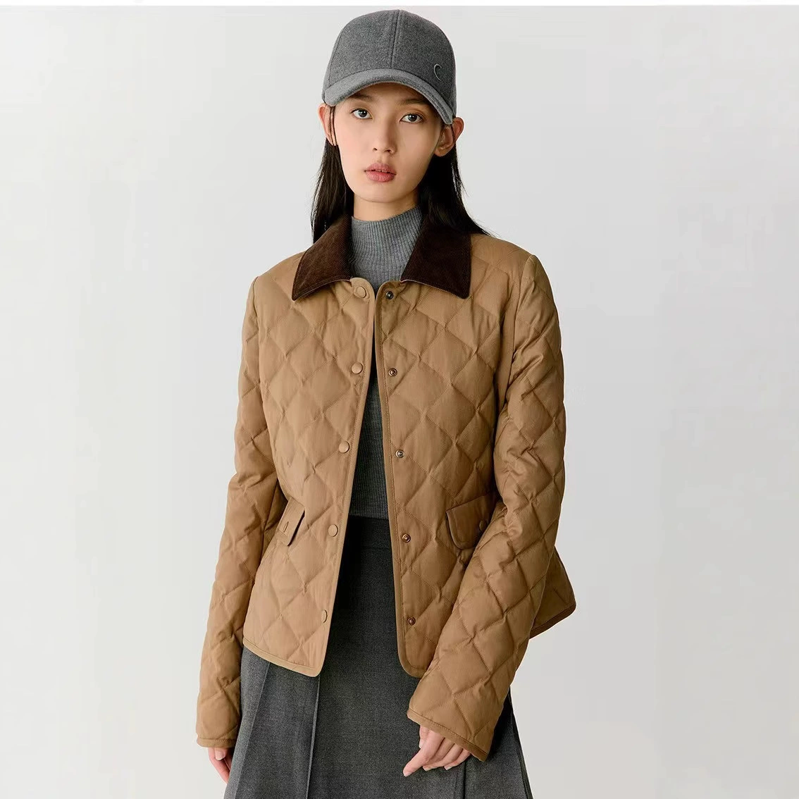 Осень и зима новая та же ромбовидная стеганая вельветовая куртка с лацканом тонкая пуховик оптом