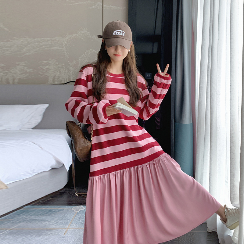 Pregnant Women's Pink Striped Stitching Sweatshirt Dress Women's Mid-length 2024 Autumn New Retro Loose College Style dress Pregnant Women's Pink Striped Stitching Sweatshirt Dress Women's Mid-length 2024 Autumn New Retro Loose College Style dress