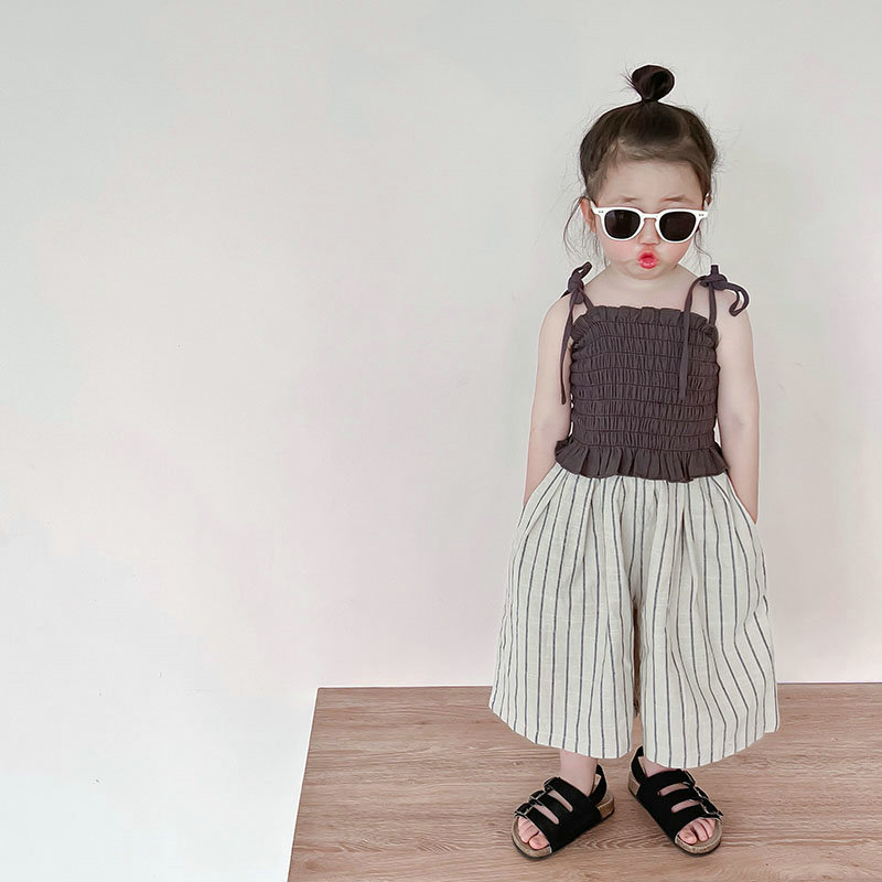 Girls' Outfit with Ruched Strap Top and Striped Wide-Leg Pants, New Summer Fashion, Foreign Trade Children's Clothing Wholesale Girls' Outfit with Ruched Strap Top and Striped Wide-Leg Pants, New Summer Fashion, Foreign Trade Children's Clothing Wholesale