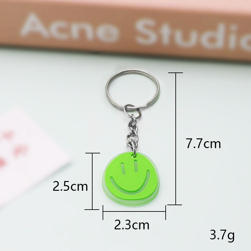 Japonés lindo pequeño llavero campana ins chica corazón Arco Iris color clave anillo bolsa clave colgante al por mayor